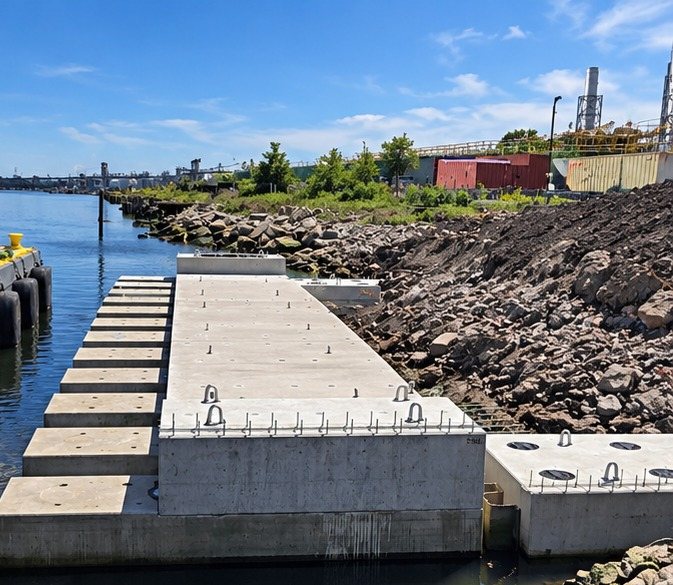 Precast and concrete wharf construction at Kuiken Brothers