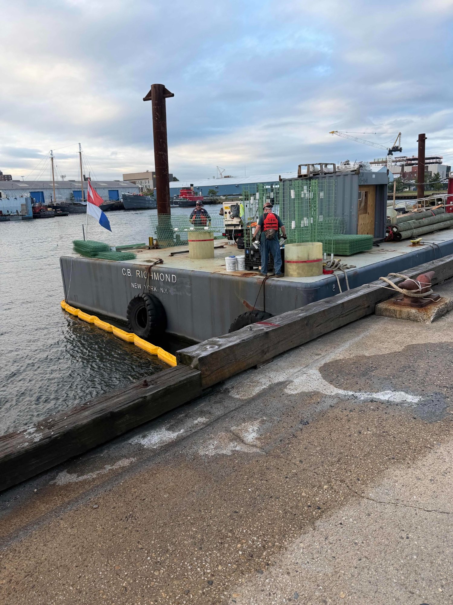 Reicon work barge at Pier 12